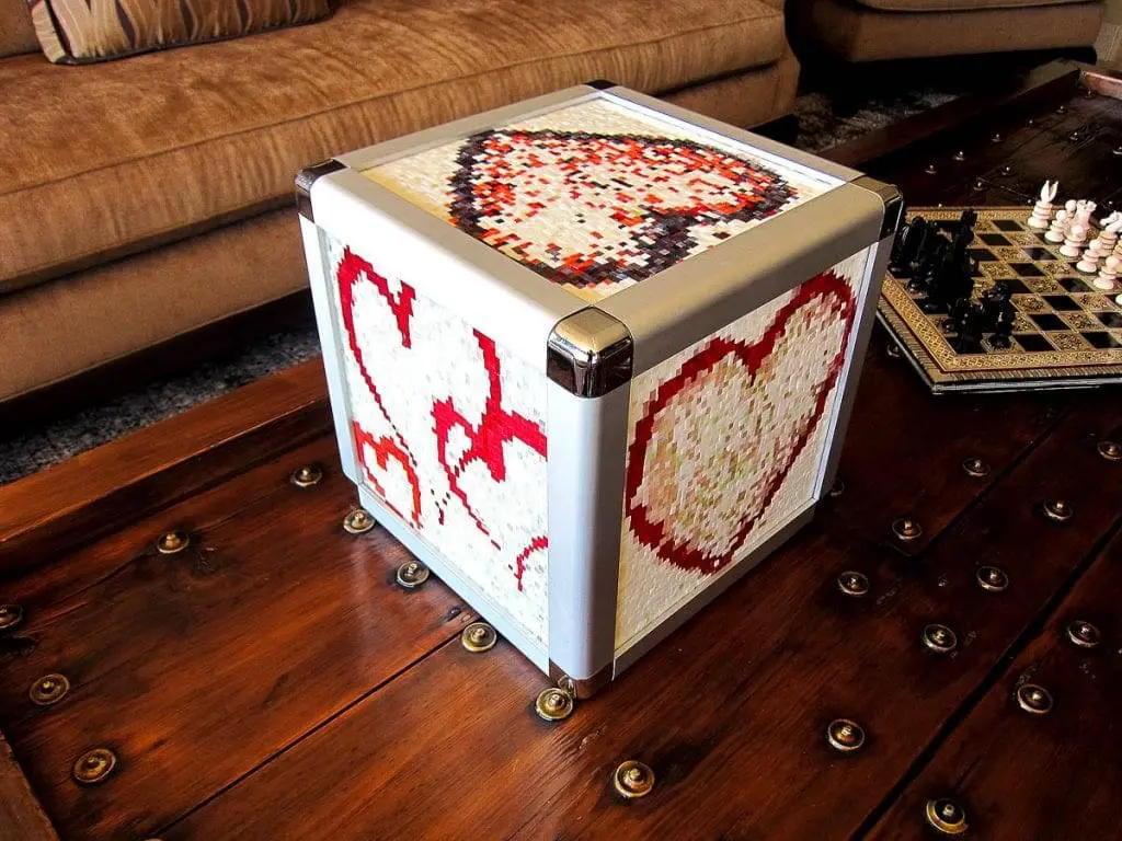 D3000 — Modular Display Cube / Decorative Concept