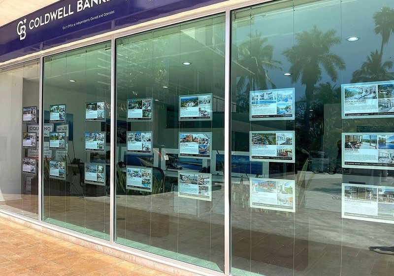 L1027 — Cable Suspended Backlit LED Displays for Real Estate Windows