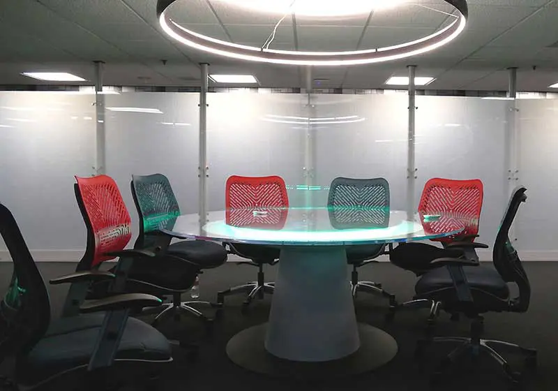 Modular Office Partitioning and Privacy Screens
