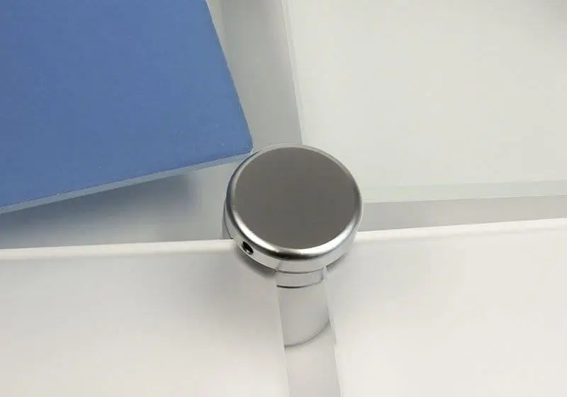 Four Way Spacer for Butted Panels | Nova Display Systems