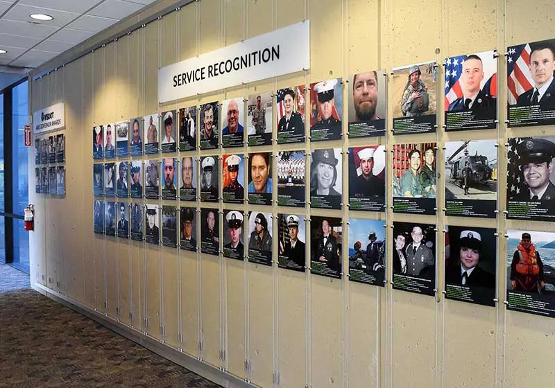 Rail/Track Display Systems for Fine Art & Posters