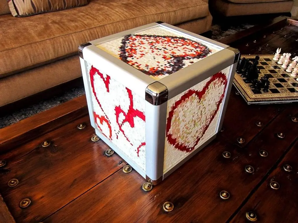 D3000 — Modular Display Cube / Decorative Concept