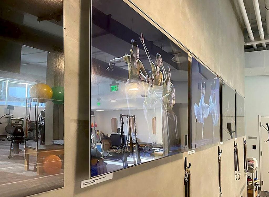 R2018 — Large Format Hook-on Acrylic Poster Holders