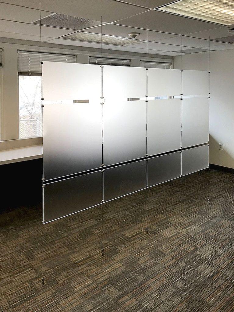 C4008 — Hanging Office Partition Walls with Cable/Rod System