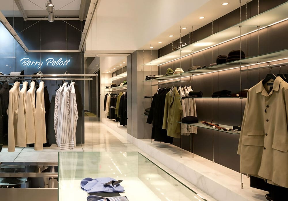 R5010 — Retail Glass Shelf Display with Rod Suspension System | Design Concept