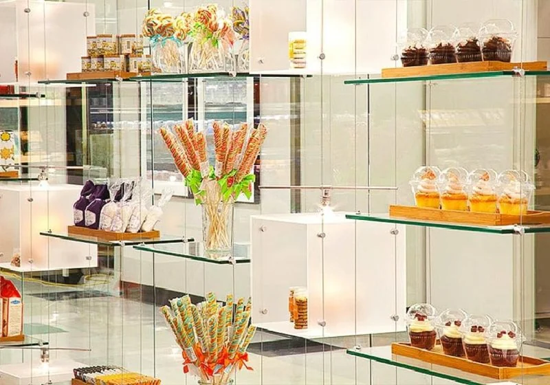 C5001 — Cable Suspended Product Showcase Display Systems C5001 — Cable Suspended Product Showcase Display Systems