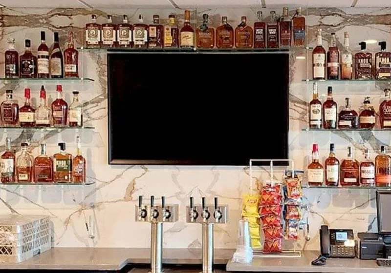 F1002 — Cable Suspended Glass Shelves for Wine and Liquor Display