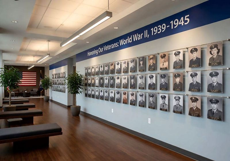 H1041 — Military Wall-of-Honor Display with Horizontal Rod Systems | Design Concept