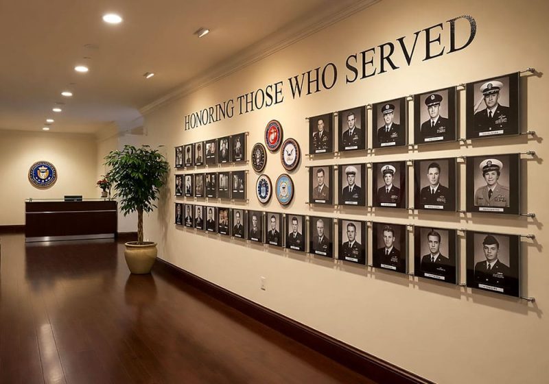 H4012 — Wall of Honor Display with Horizontal Rod System and Hook-on Acrylic Frames | Design Concept