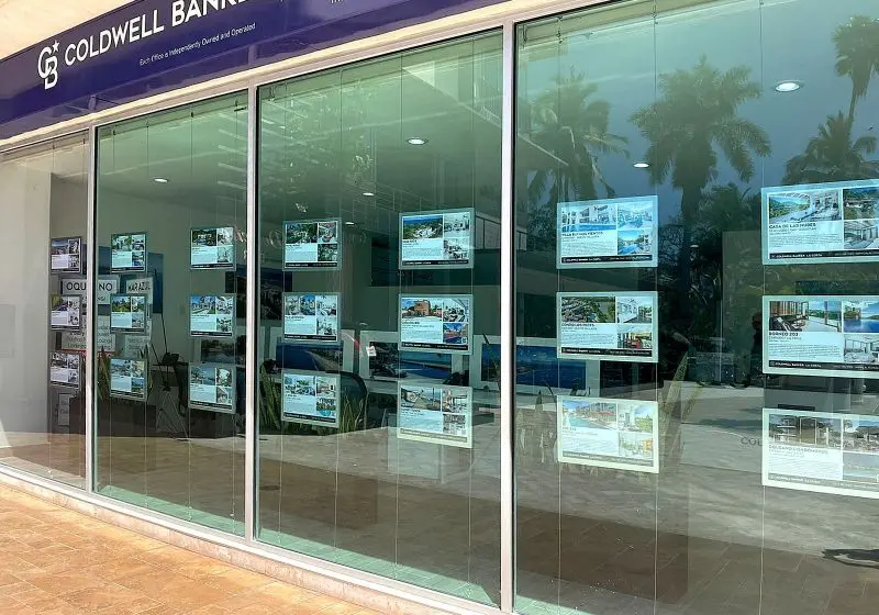 L1027 — Cable Suspended Backlit LED Displays for Real Estate Windows