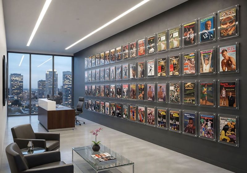 W3017 — Magazine Wall Display with Standoff Mounted Acrylic Frames | Design Concept